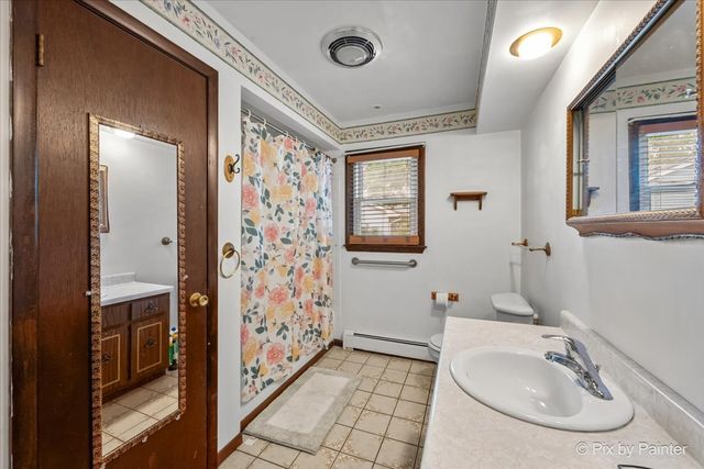 3717 Grandmore Avenue, Gurnee, IL 60031