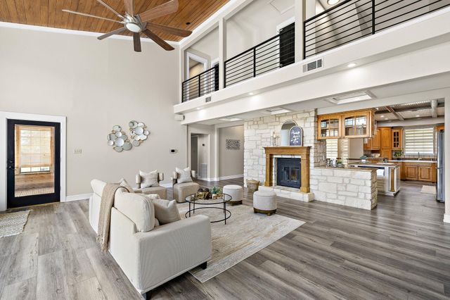 113 River View RD, Liberty Hill, TX 78642