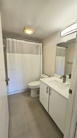 1401 SW 128th Ter 410H, Pembroke Pines, FL 33027