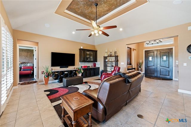 1542 Melanie Circle, San Antonio, TX 78258