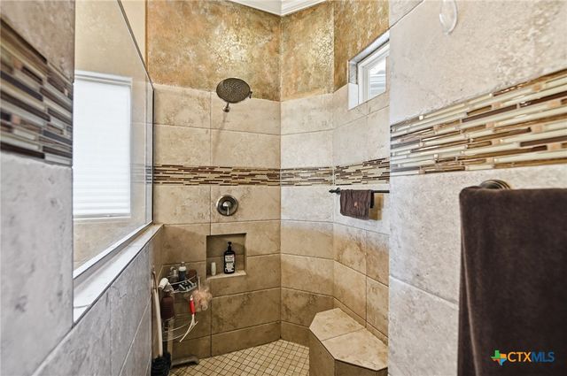 1542 Melanie Circle, San Antonio, TX 78258