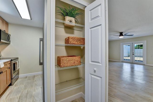 11906 DIETZ DRIVE 22, Tampa, FL 33626