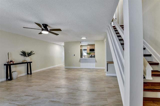11906 DIETZ DRIVE 22, Tampa, FL 33626