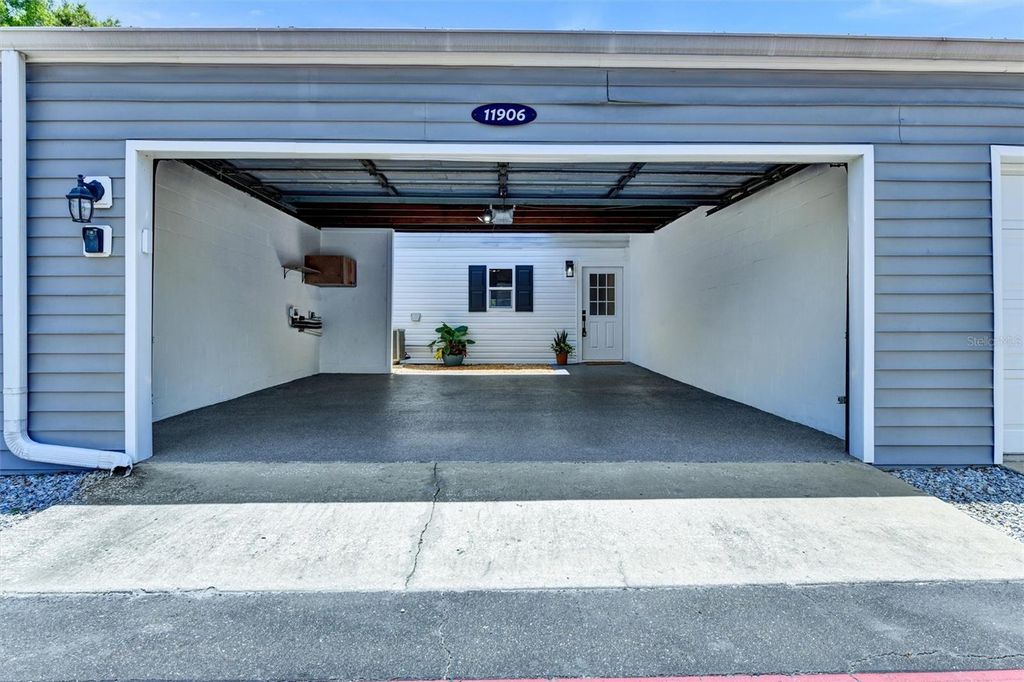 11906 DIETZ DRIVE 22, Tampa, FL 33626