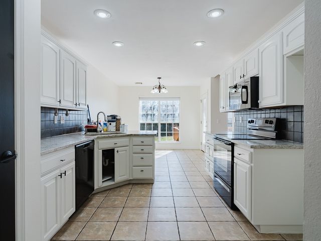 2309 SW Primrose Avenue, Bentonville, AR 72713