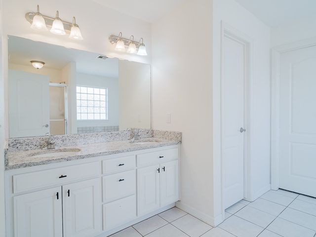 2309 SW Primrose Avenue, Bentonville, AR 72713