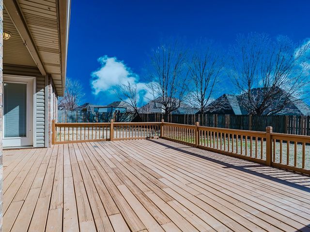 2309 SW Primrose Avenue, Bentonville, AR 72713