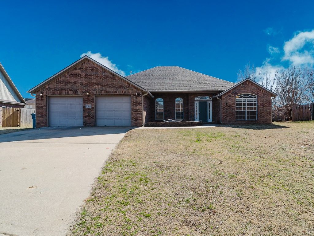 2309 SW Primrose Avenue, Bentonville, AR 72713