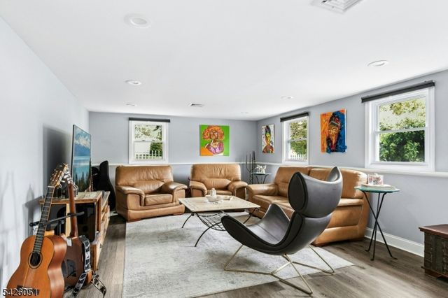 15 Roosevelt Ave, Berkeley Heights Twp., NJ 07922