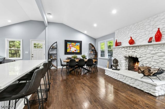 15 Roosevelt Ave, Berkeley Heights Twp., NJ 07922