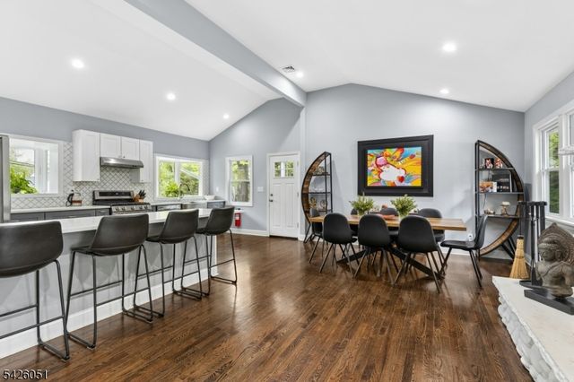 15 Roosevelt Ave, Berkeley Heights Twp., NJ 07922