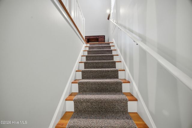 319 E Nash Street, Southport, NC 28461