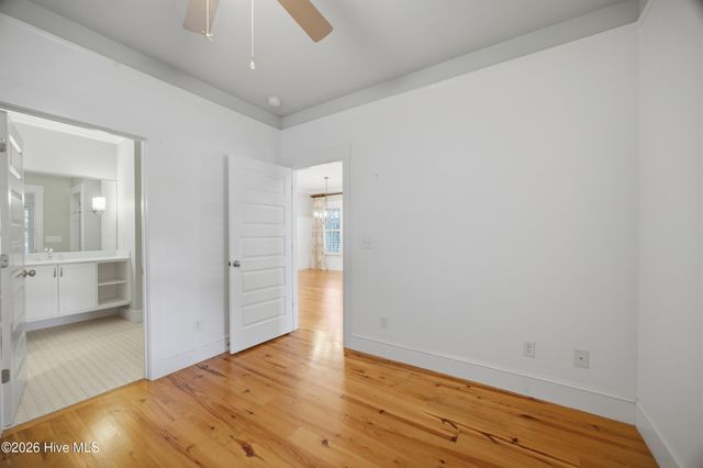 319 E Nash Street, Southport, NC 28461