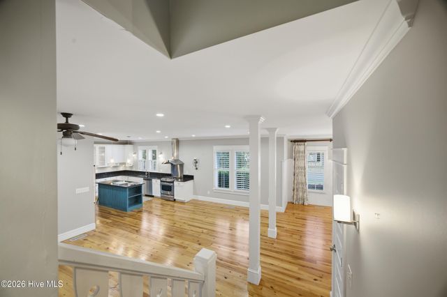 319 E Nash Street, Southport, NC 28461