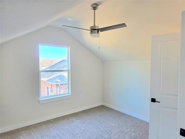 1701 E McGill Circle, Eufaula, OK 74432