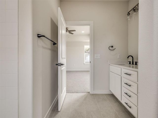 1701 E McGill Circle, Eufaula, OK 74432