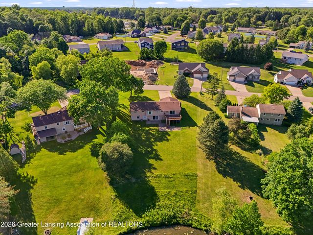 6822 Aberdeen Drive, Dimondale, MI 48821