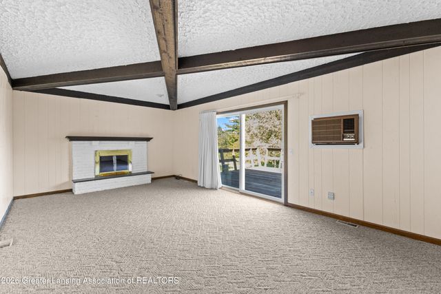 6822 Aberdeen Drive, Dimondale, MI 48821