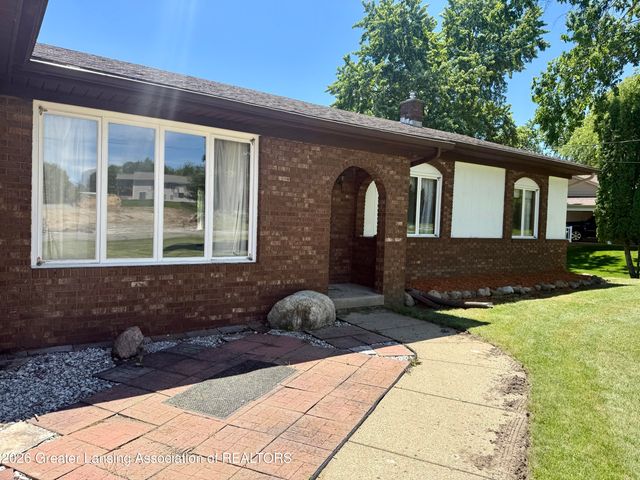 6822 Aberdeen Drive, Dimondale, MI 48821