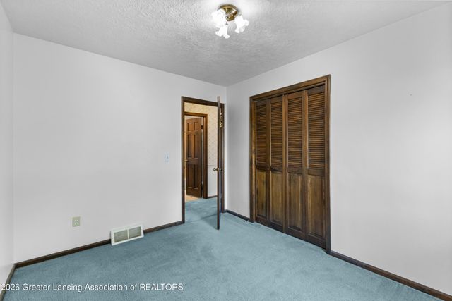 6822 Aberdeen Drive, Dimondale, MI 48821