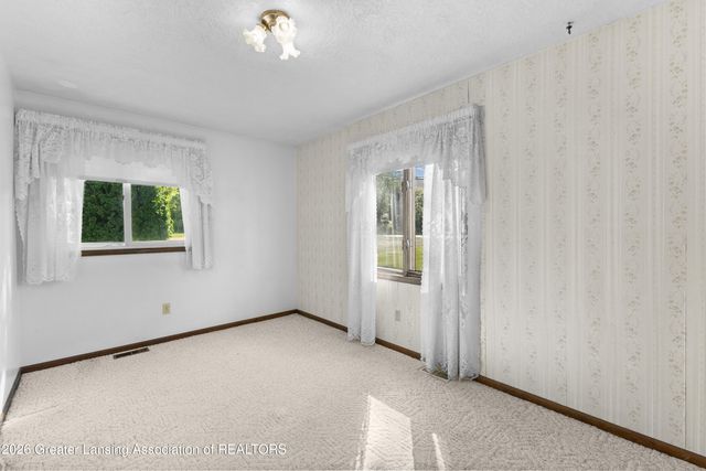 6822 Aberdeen Drive, Dimondale, MI 48821