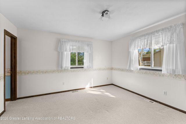 6822 Aberdeen Drive, Dimondale, MI 48821