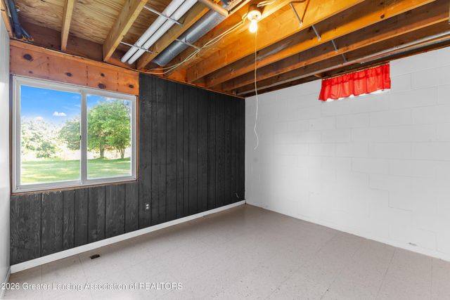 6822 Aberdeen Drive, Dimondale, MI 48821