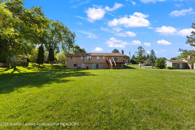 6822 Aberdeen Drive, Dimondale, MI 48821
