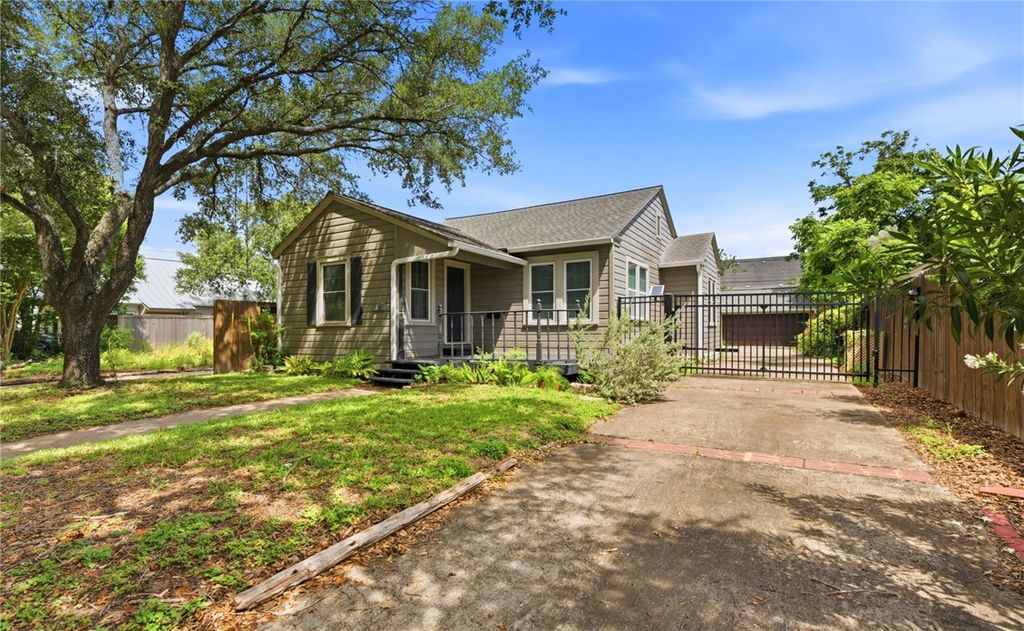 332 Southern St, Corpus Christi, TX 78404