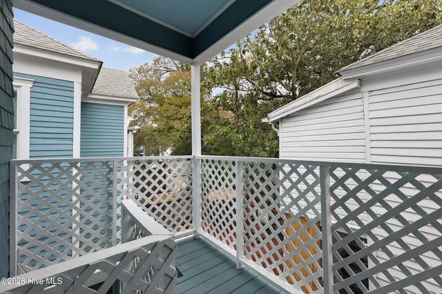 403 Dock Street Unit B, Wilmington, NC 28401