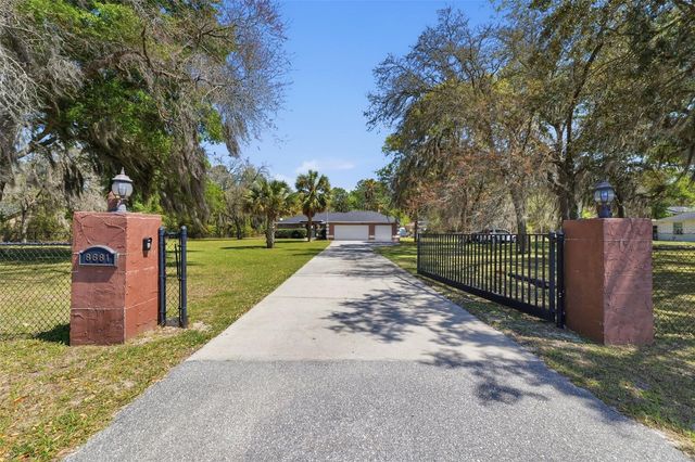 8681 SW 140TH AVENUE, Dunnellon, FL 34432