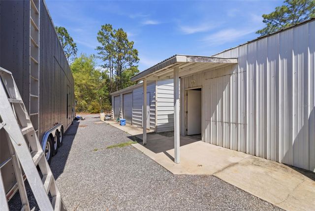 8681 SW 140TH AVENUE, Dunnellon, FL 34432