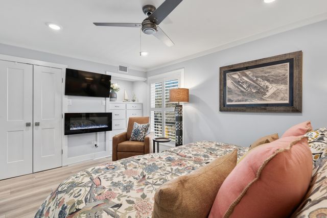 1134 Twin Points Road, E5, Hot Springs, AR 71913