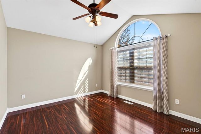 295 Romaine Spring View, Fenton, MO 63026