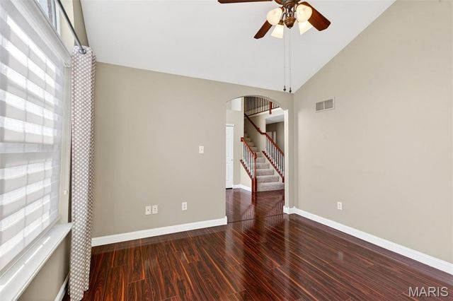 295 Romaine Spring View, Fenton, MO 63026