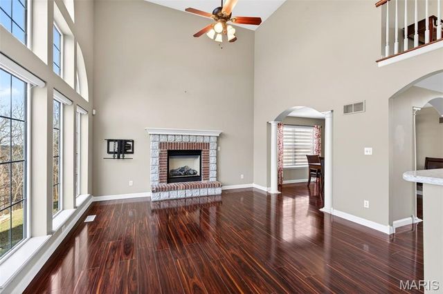 295 Romaine Spring View, Fenton, MO 63026