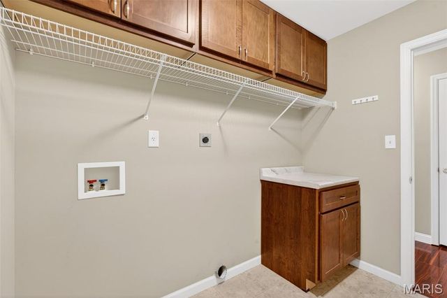 295 Romaine Spring View, Fenton, MO 63026