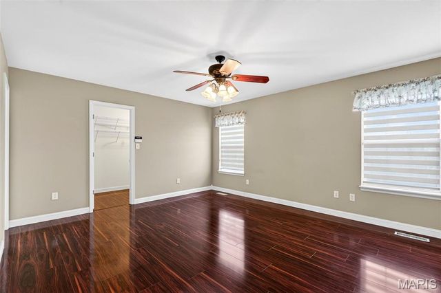 295 Romaine Spring View, Fenton, MO 63026