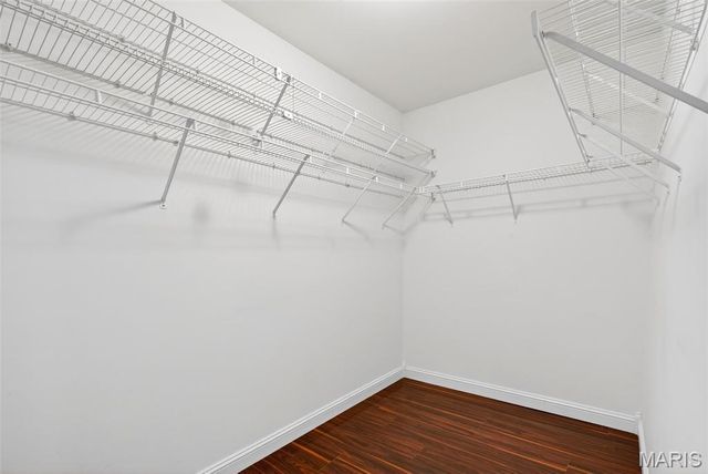 295 Romaine Spring View, Fenton, MO 63026