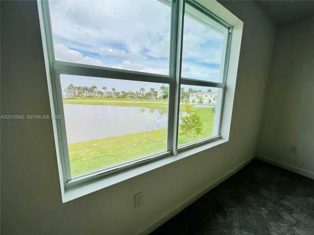 6909 Harbours Edge Ave 6909, Lake Worth, FL 33467