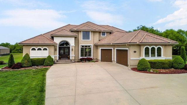 18750 W 248th Street, Paola, KS 66071