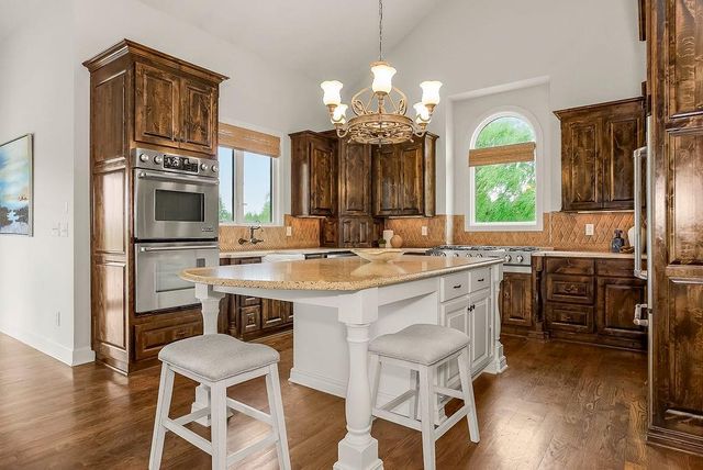 18750 W 248th Street, Paola, KS 66071
