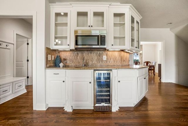 18750 W 248th Street, Paola, KS 66071
