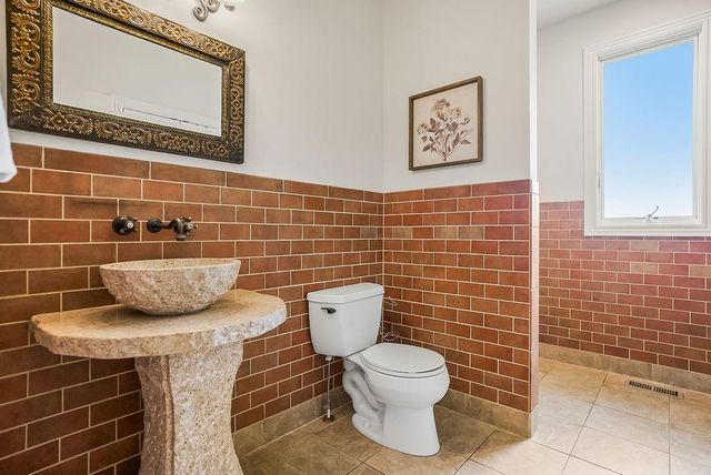 18750 W 248th Street, Paola, KS 66071
