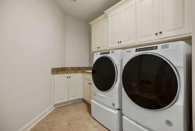 18750 W 248th Street, Paola, KS 66071