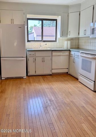 94 Tower Hill Drive, Red Bank, NJ 07701