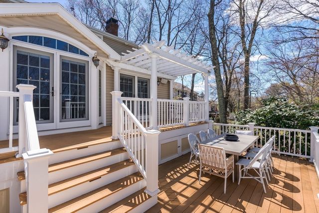 134 Candlewood Drive, Waltham, MA 02451