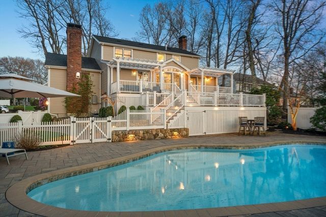 134 Candlewood Drive, Waltham, MA 02451