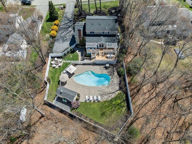 134 Candlewood Drive, Waltham, MA 02451
