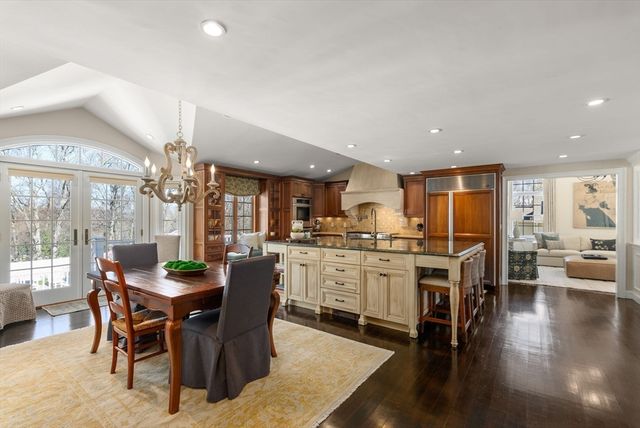 134 Candlewood Drive, Waltham, MA 02451